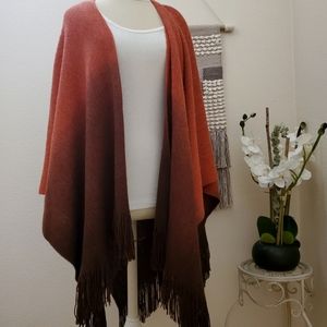 Ruana: Shawl ombre rust to maroon